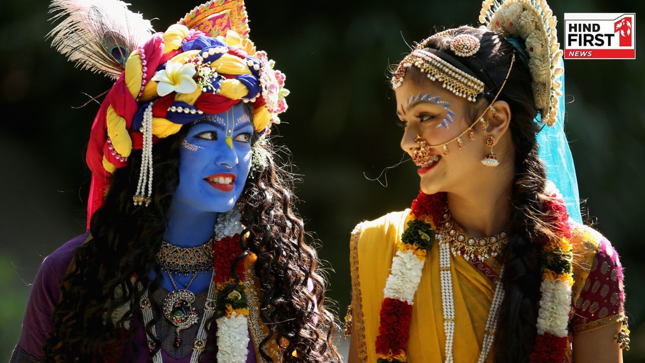 Janmashtami Outfit Ideas: जन्माष्टमी पर खूबसूरत और फेस्टिव लुक के लिए पांच आउटफिट आइडियाज़, आप भी देखें