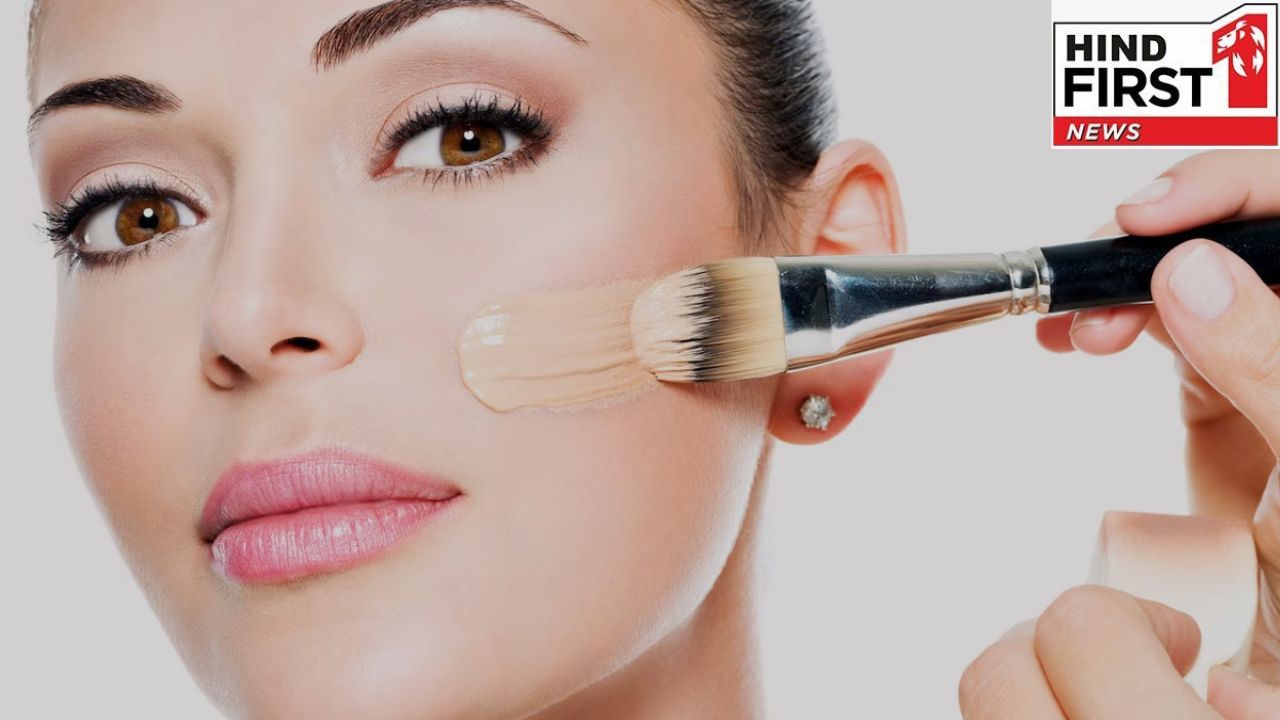 Foundation Side Effects: सावधान! चेहरे पर सही फाउंडेशन इस्तेमाल ना करने से हो सकता है नुकसान