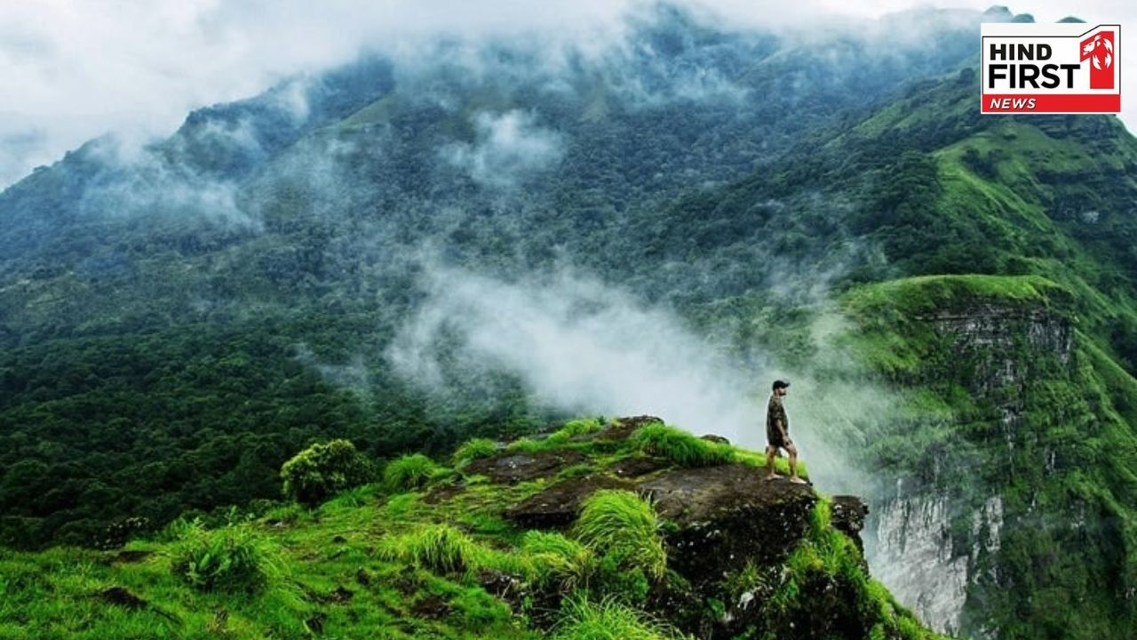 Best Places To Visit In August: अगस्त में घूमने के लिए ये हैं टॉप फाइव प्लेस, आज ही बनाएं प्लान