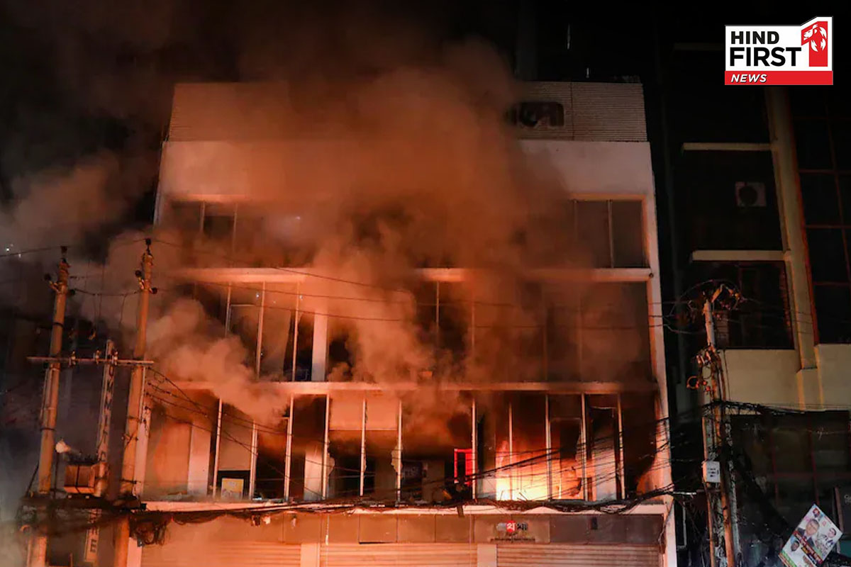 बांग्लादेश में फिर भारी बवाल, प्रदर्शनकारियों ने जमकर किया उपद्रव